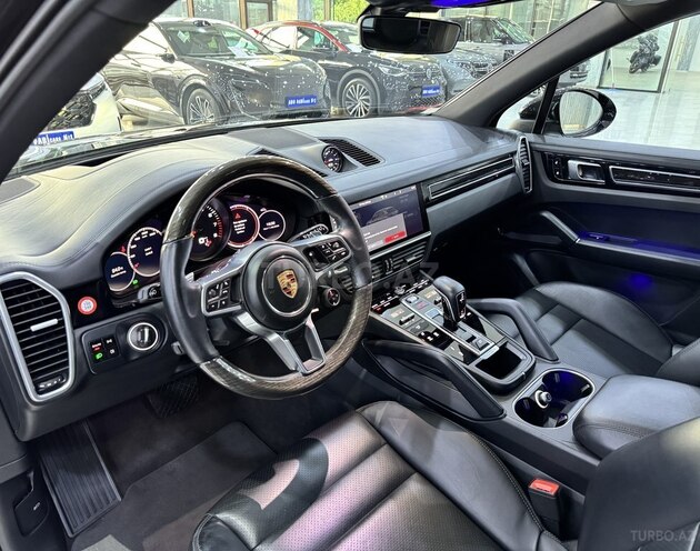 Porsche Cayenne 2019, 44,300 km - 3.0 l - Bakı