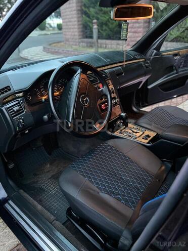Mercedes E 240 1999, 394,663 km - 2.4 l - Cəlilabad