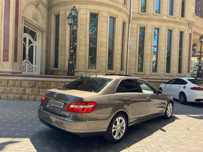 Mercedes E 220 d 2010, 250,000 km - 2.2 l - Bakı