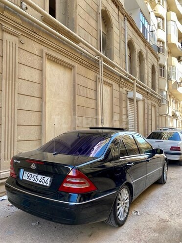Mercedes C 240 2000, 367,000 km - 2.4 l - Bakı