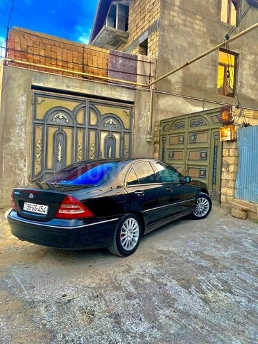 Mercedes C 240 2000, 367,000 km - 2.4 l - Bakı