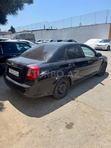 Chevrolet Lacetti-4