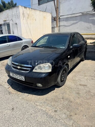 Chevrolet Lacetti-2