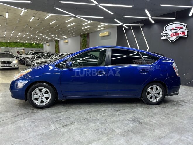 Toyota Prius-4