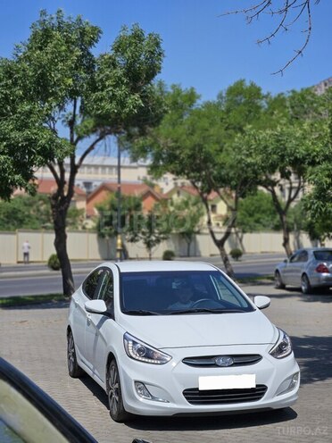 Hyundai Accent 2015, 136,000 km - 1.6 л - Bakı
