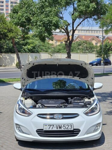 Hyundai Accent 2015, 136,000 km - 1.6 л - Bakı