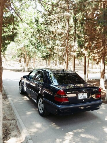 Mercedes C 200 1996, 286,700 km - 2.0 л - Sumqayıt
