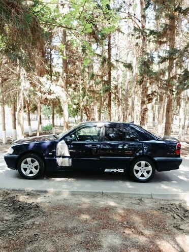 Mercedes C 200 1996, 286,700 km - 2.0 л - Sumqayıt
