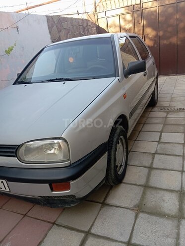 Volkswagen Golf 1992, 250,000 km - 1.6 l - Sumqayıt