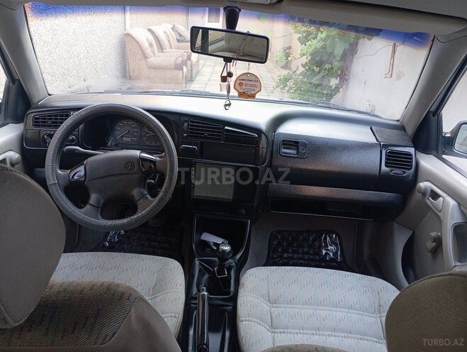 Volkswagen Golf 1992, 250,000 km - 1.6 l - Sumqayıt