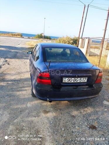 Opel Vectra 1996, 378,500 km - 1.6 l - Bakı