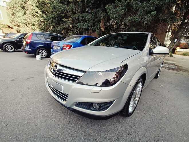 Opel Astra 2009, 205,000 km - 1.4 l - Bakı