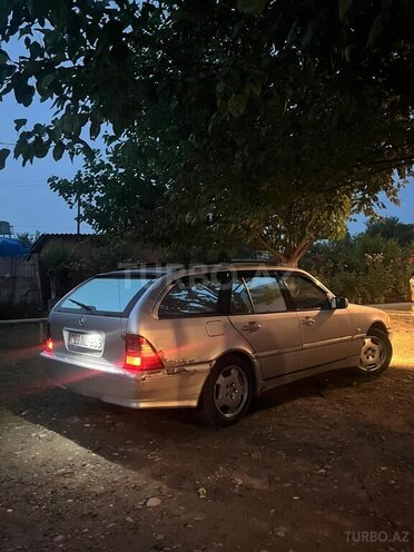 Mercedes C 250 1998, 568,846 km - 2.5 l - Bakı