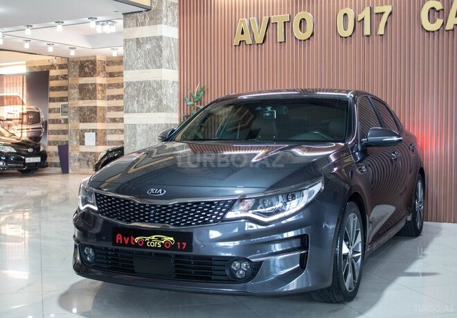 Kia K5-4