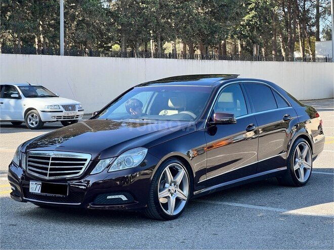 Mercedes E 220 d 2010, 302,000 km - 2.2 l - Bakı