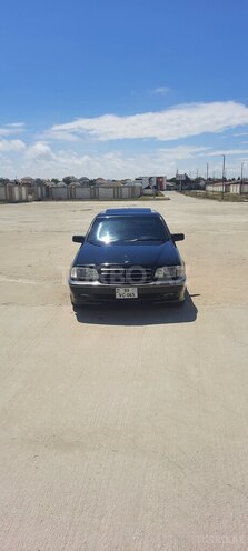 Mercedes C 230 2000, 318,000 km - 2.3 л - Bakı