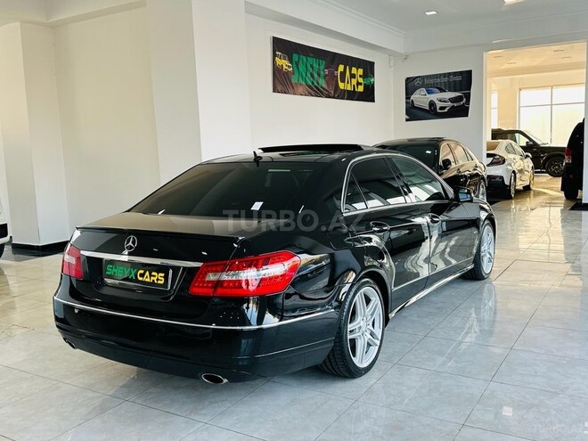 Mercedes E 350-12