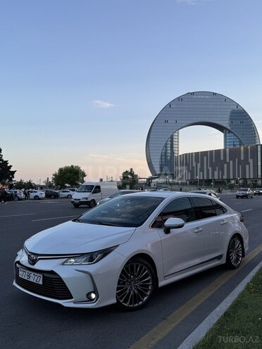 Toyota Corolla 2021, 72,000 km - 1.6 l - Bakı