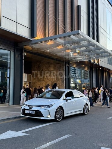 Toyota Corolla 2021, 72,000 km - 1.6 l - Bakı