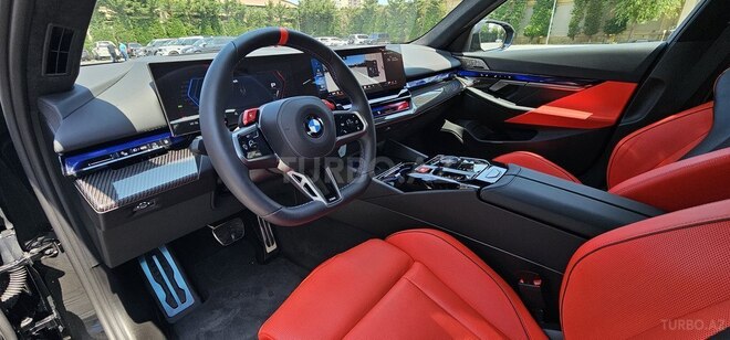 BMW M5-17