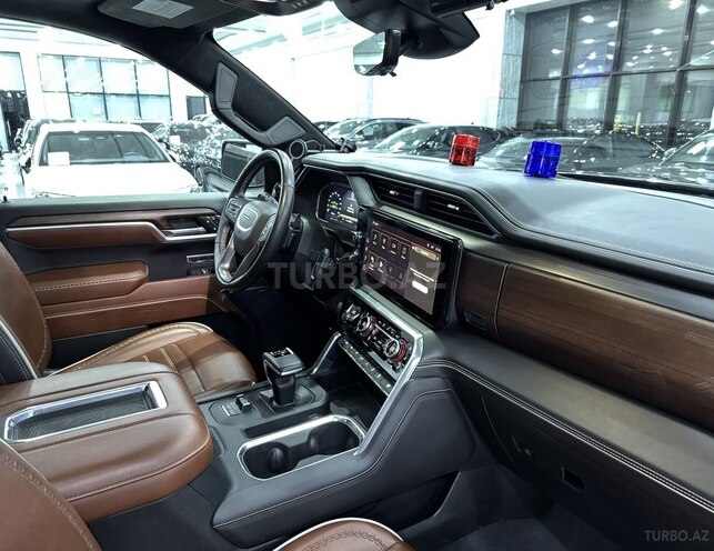 GMC  2022, 25,600 km - 3.0 l - Bakı
