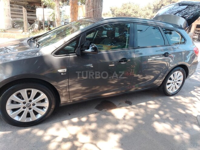 Opel Astra 2012, 349,228 km - 2.0 l - Bakı