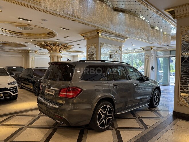 Mercedes GLS 400 4MATIC-6