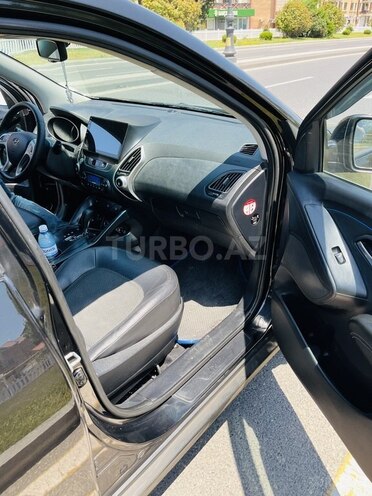 Hyundai ix35 2013, 241,528 km - 2.0 l - Bakı