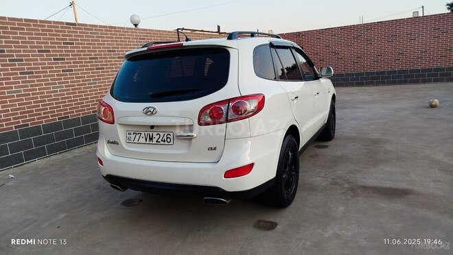 Hyundai Santa Fe-4