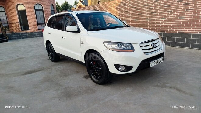 Hyundai Santa Fe-1