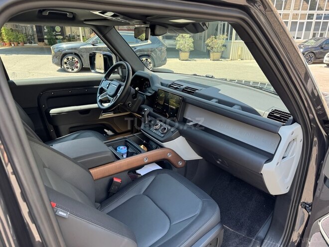 Land Rover Defender 2022, 11,500 km - 3.0 l - Bakı