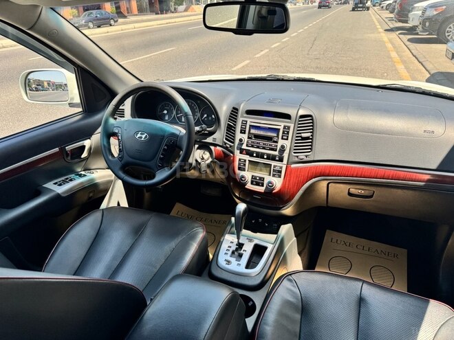 Hyundai Santa Fe-14