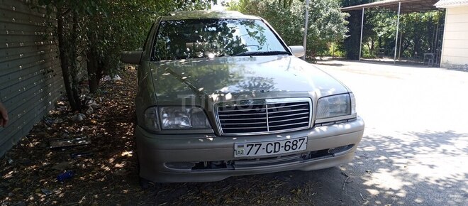 Mercedes C 220 d 1995, 495,657 km - 2.2 l - Biləsuvar