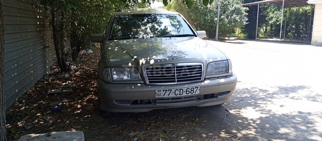 Mercedes C 220 d 1995, 495,657 km - 2.2 l - Biləsuvar