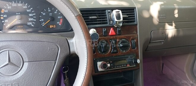 Mercedes C 220 d 1995, 495,657 km - 2.2 l - Biləsuvar