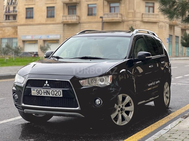 Mitsubishi Outlander 2010, 180,000 km - 3.0 l - Bakı