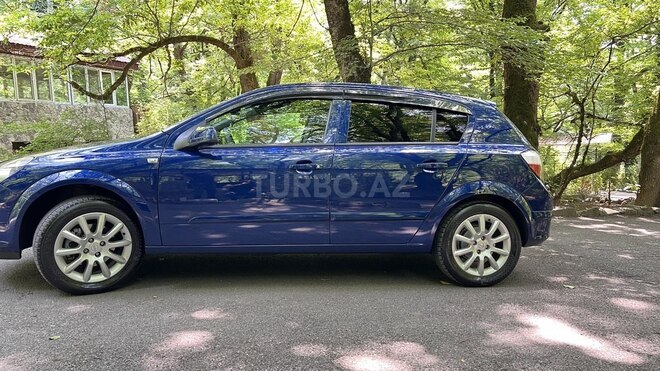 Opel Astra 2004, 270,000 km - 1.4 л - Oğuz