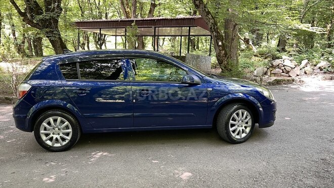 Opel Astra 2004, 270,000 km - 1.4 л - Oğuz