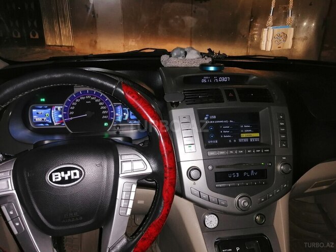 BYD  2012, 200,700 km - 2.4 л - Masallı