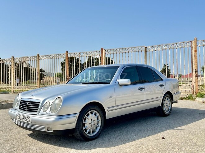 Mercedes E 220 d 1999, 377,200 km - 2.2 l - Bakı
