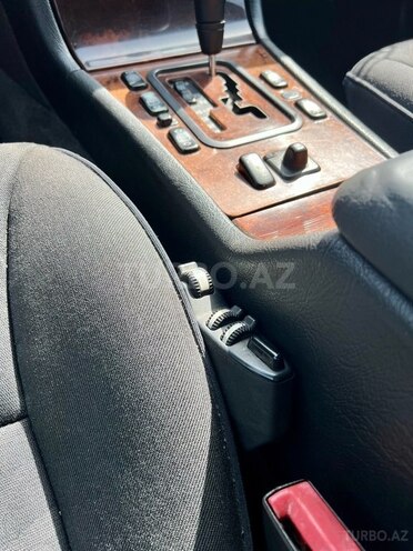 Mercedes E 220 d 1999, 377,200 km - 2.2 l - Bakı