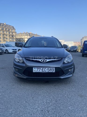 Hyundai i30 2010, 196,600 km - 1.4 л - Bakı