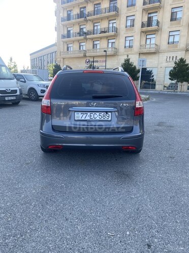 Hyundai i30 2010, 196,600 km - 1.4 л - Bakı