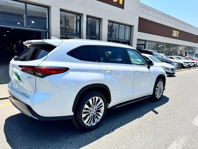 Toyota Highlander 2025, 0 km - 2.5 l - Bakı