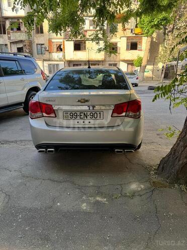 Chevrolet Cruze-4