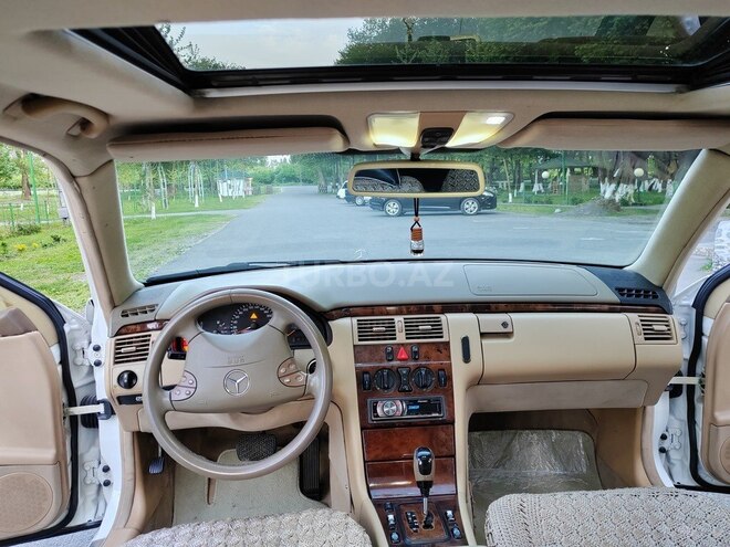 Mercedes E 240 2001, 224,350 km - 2.6 l - Oğuz
