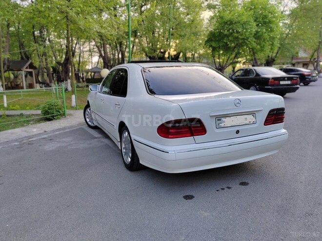 Mercedes E 240 2001, 224,350 km - 2.6 l - Oğuz