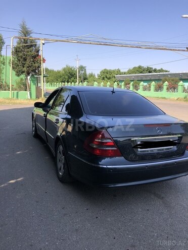 Mercedes E 240 2002, 293,193 km - 2.6 l - Gəncə