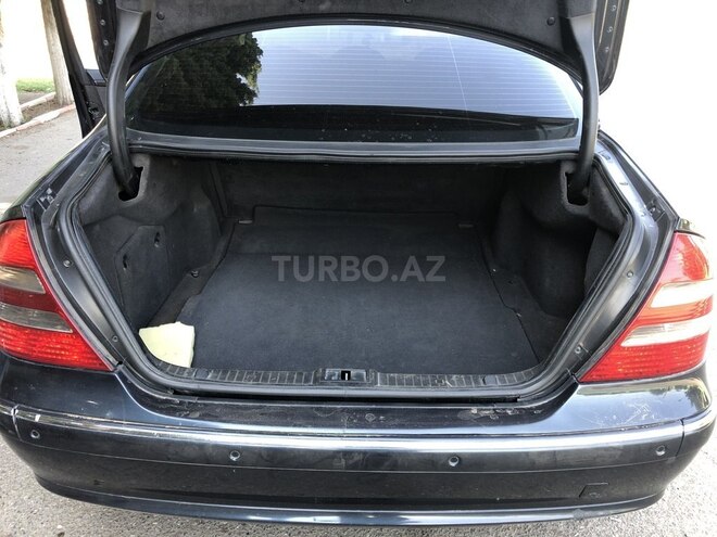 Mercedes E 240 2002, 293,193 km - 2.6 l - Gəncə