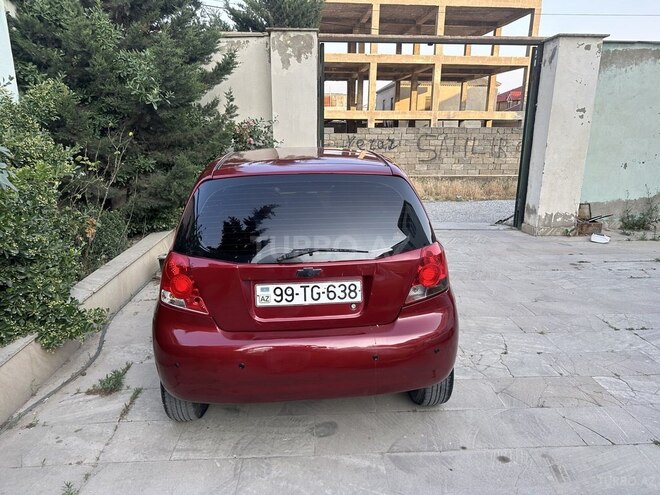 Chevrolet Aveo-4